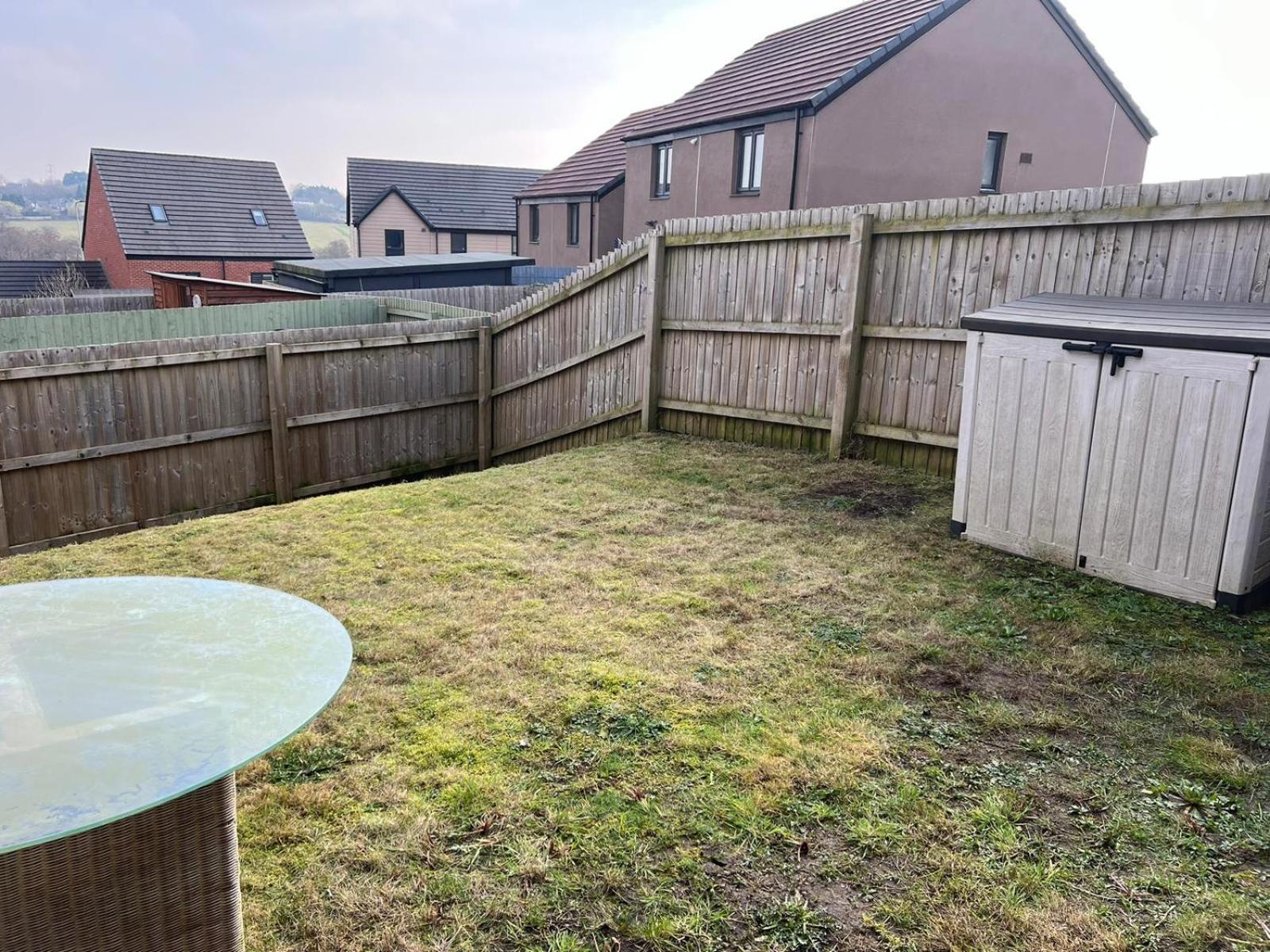 Village House St Mellons - Close To A48 And M4 Cardiff Exteriör bild