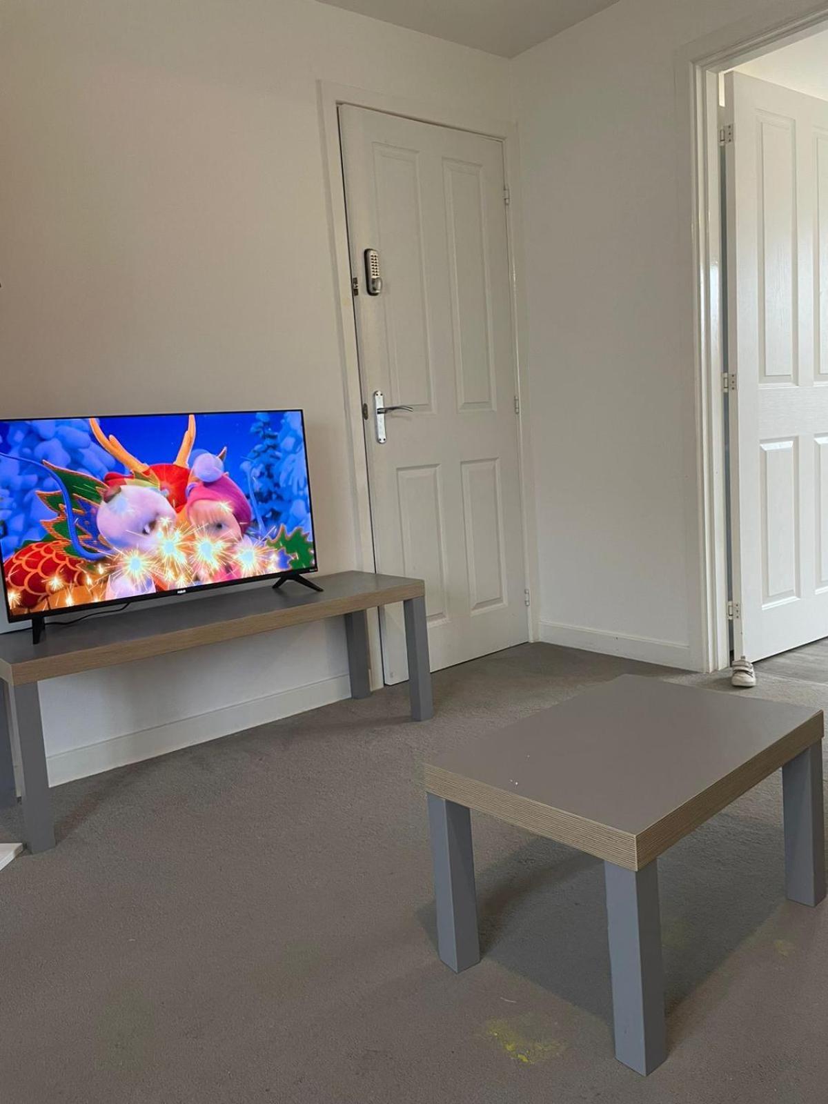 Village House St Mellons - Close To A48 And M4 Cardiff Exteriör bild